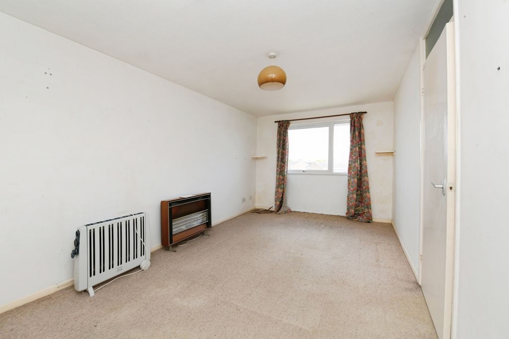 Property photo 3 of 13 Photo