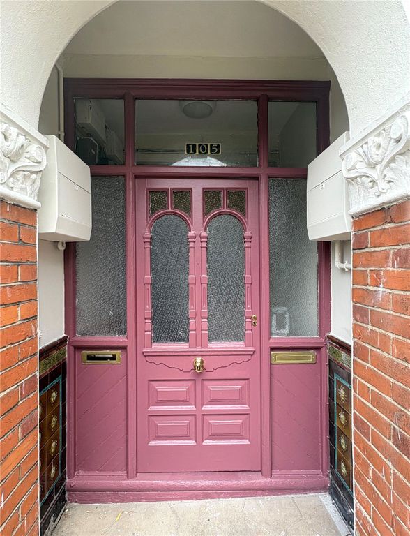 Property photo 3 of 24 Picture No. 30