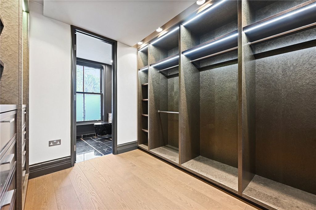 Additional image 17 of 7 bed detached house to rentAddison Road, Kensington, London W14