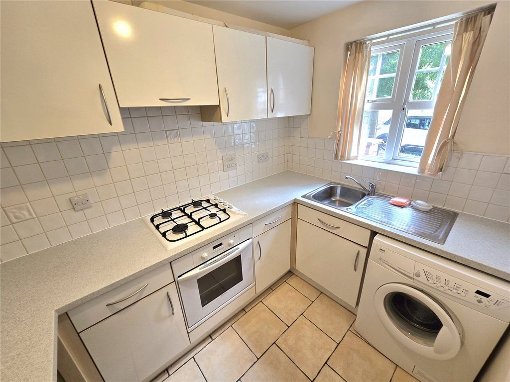 Property photo 2 of 12 Picture No. 02