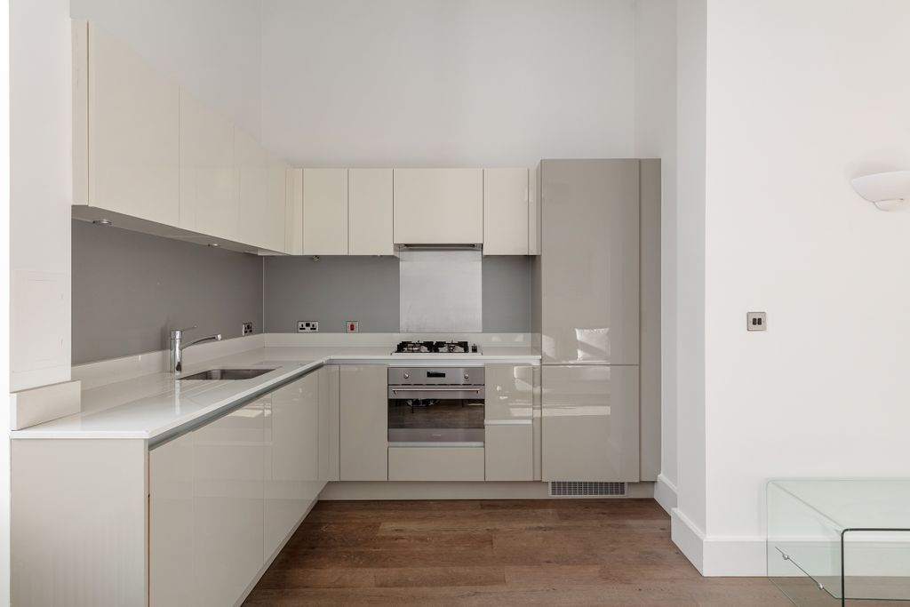Property photo 3 of 11 094A9148