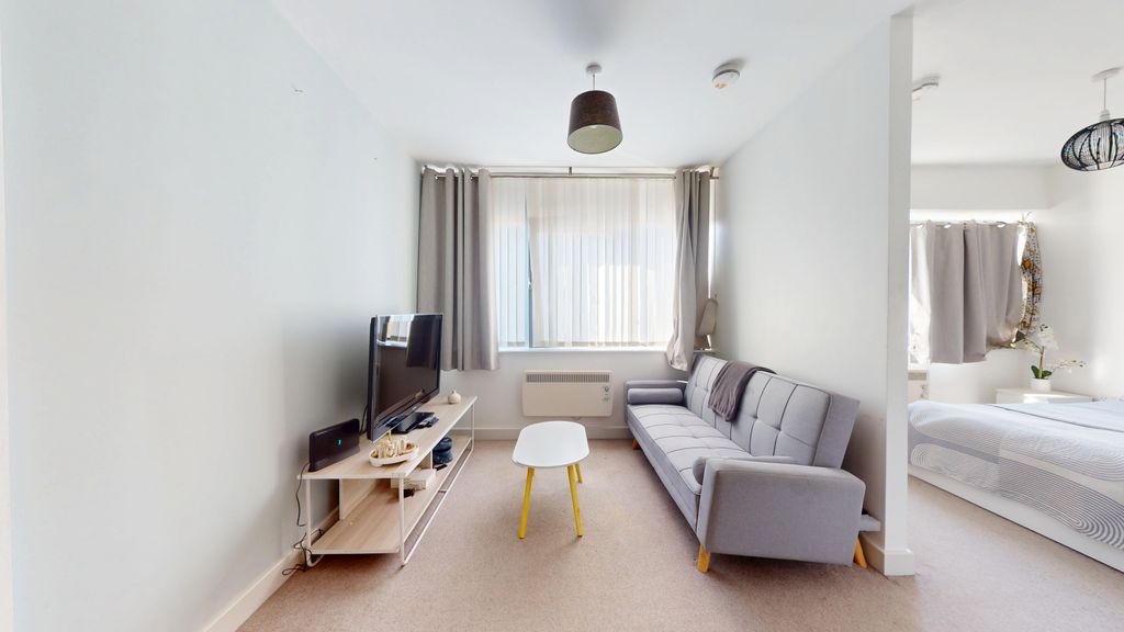 Property photo 2 of 10 37-Trinity-Court-03312026_150602