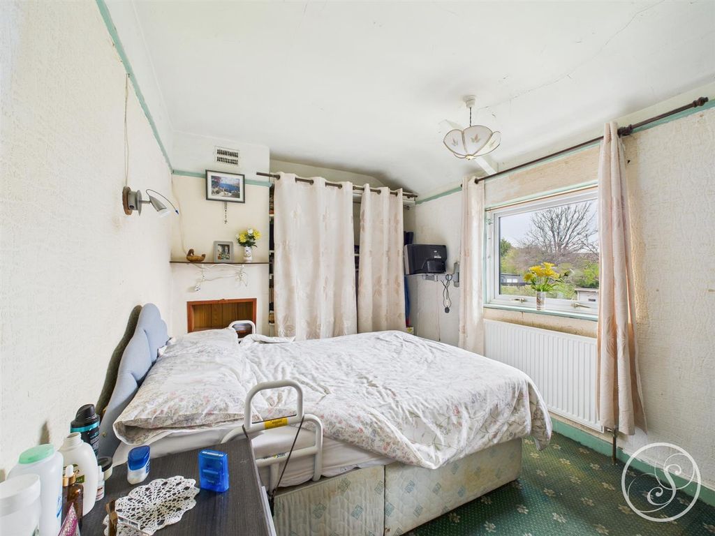 Property photo 2 of 13 Bedroom Two