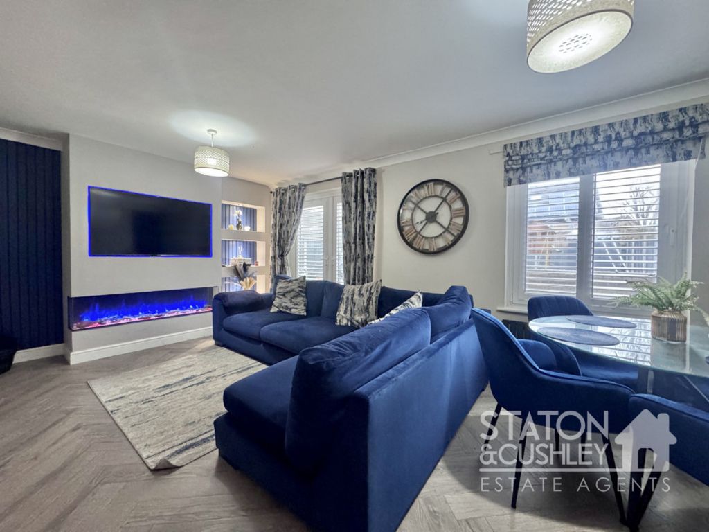 Property photo 2 of 22