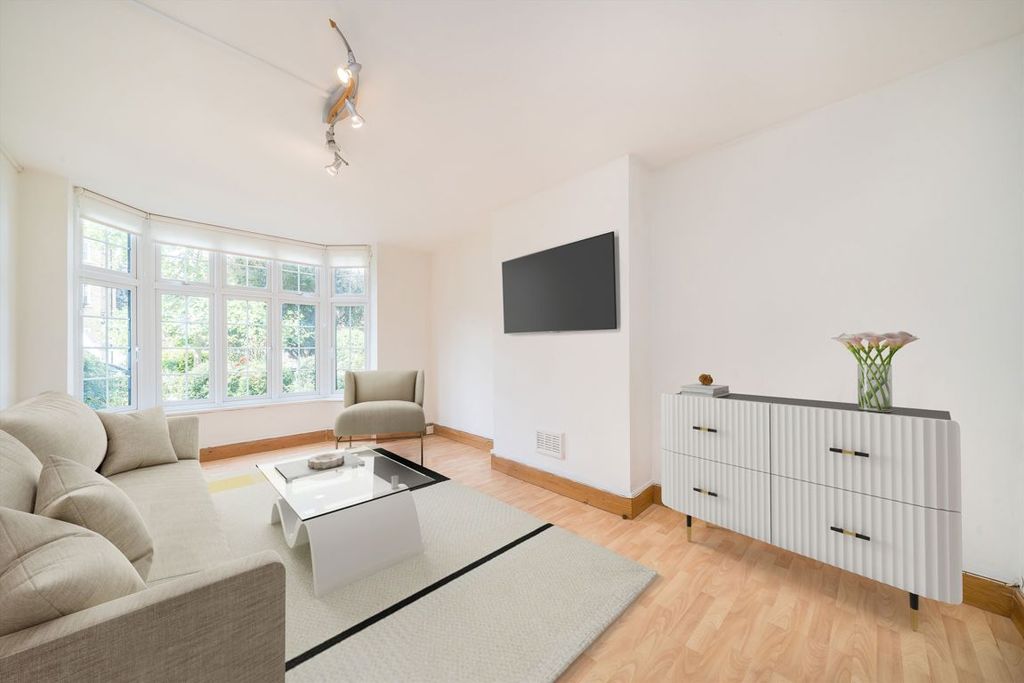 Property photo 2 of 5