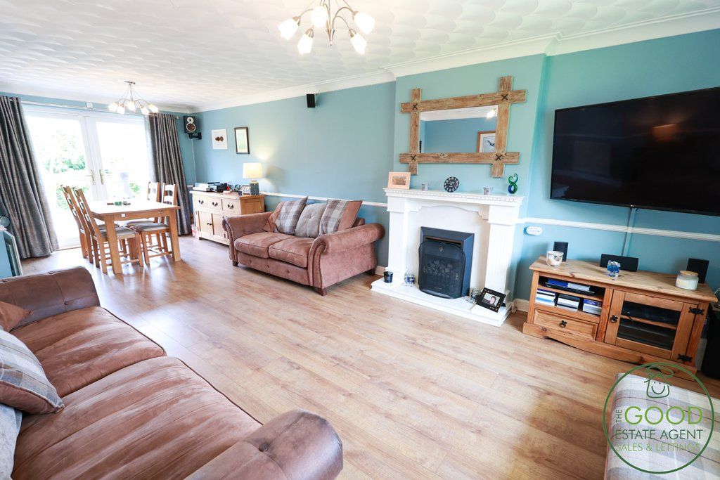 Property photo 3 of 28