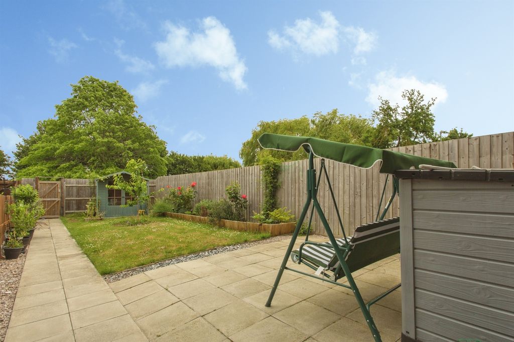 Property photo 2 of 18