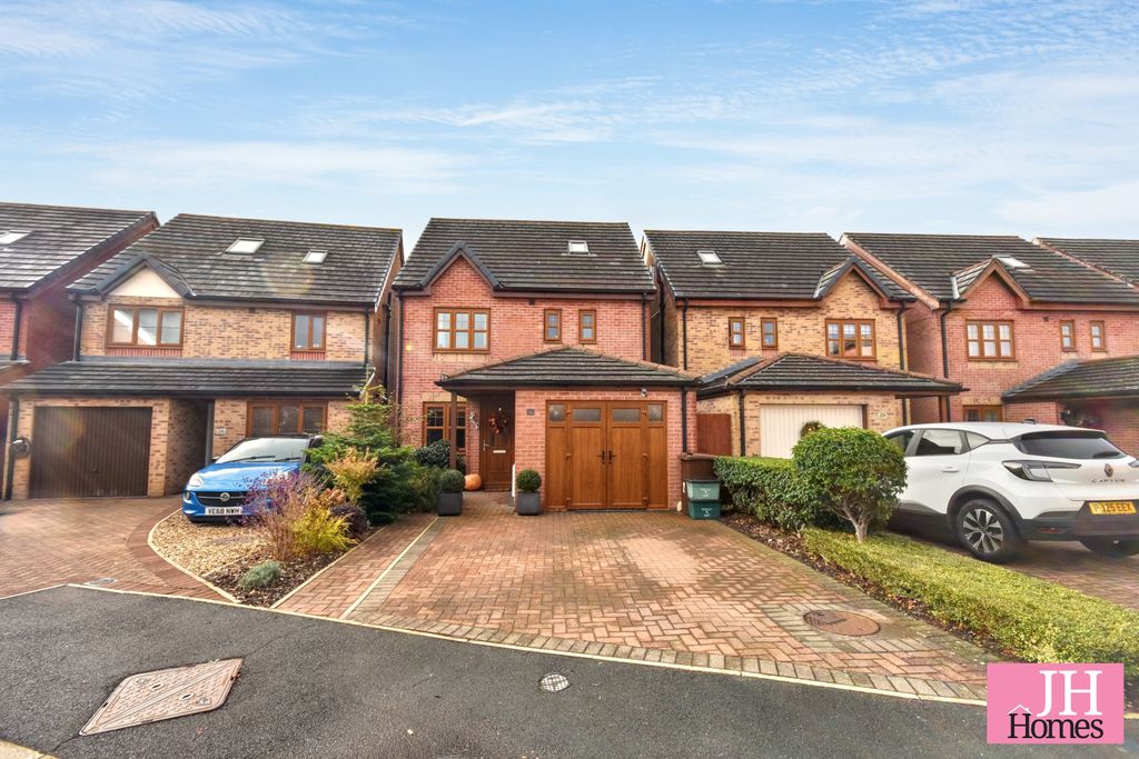 Property photo 1 of 24