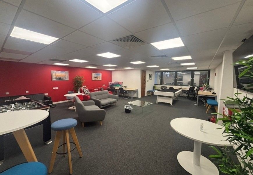 Property photo 3 of 8