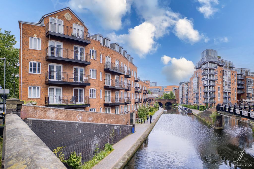 Property photo 1 of 19 Img_6866_12_Original