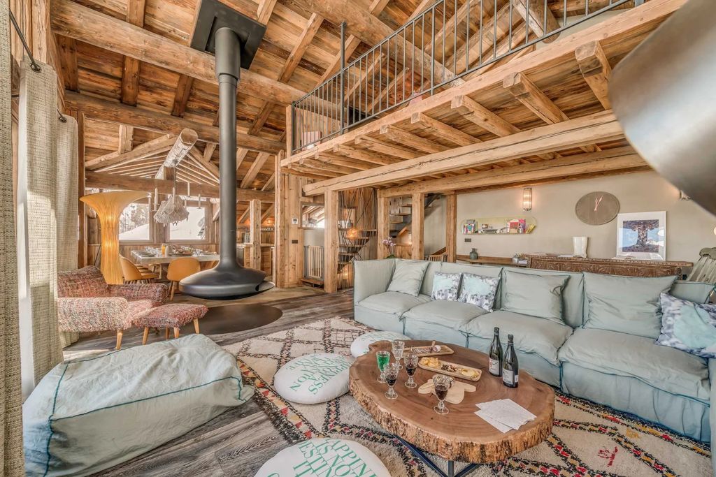 Property photo 1 of 3