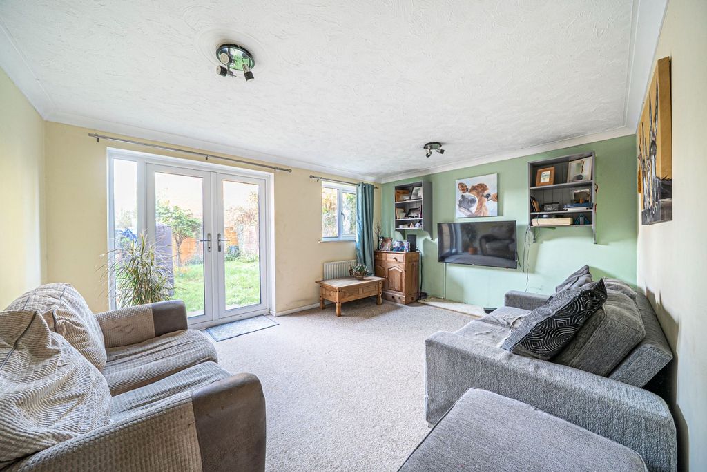 Property photo 2 of 15