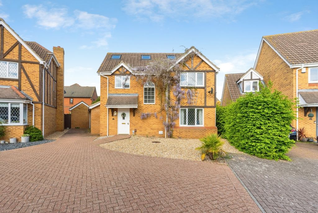 Property photo 1 of 24 Front