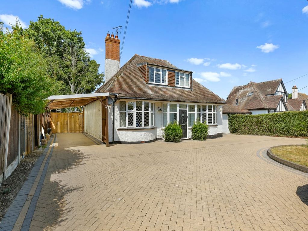 Property photo 2 of 37