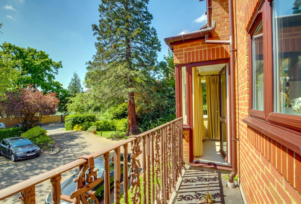 Property photo 2 of 13 Balcony