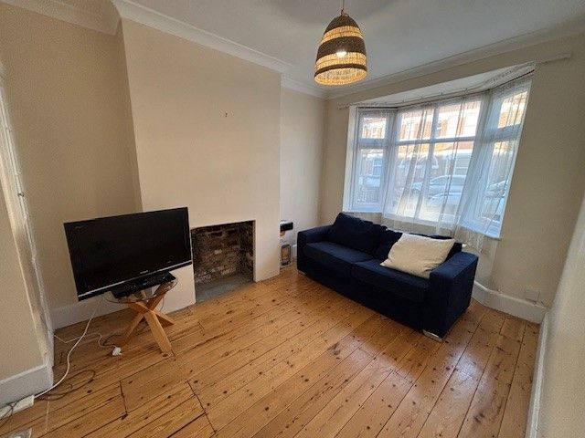 Property photo 3 of 9