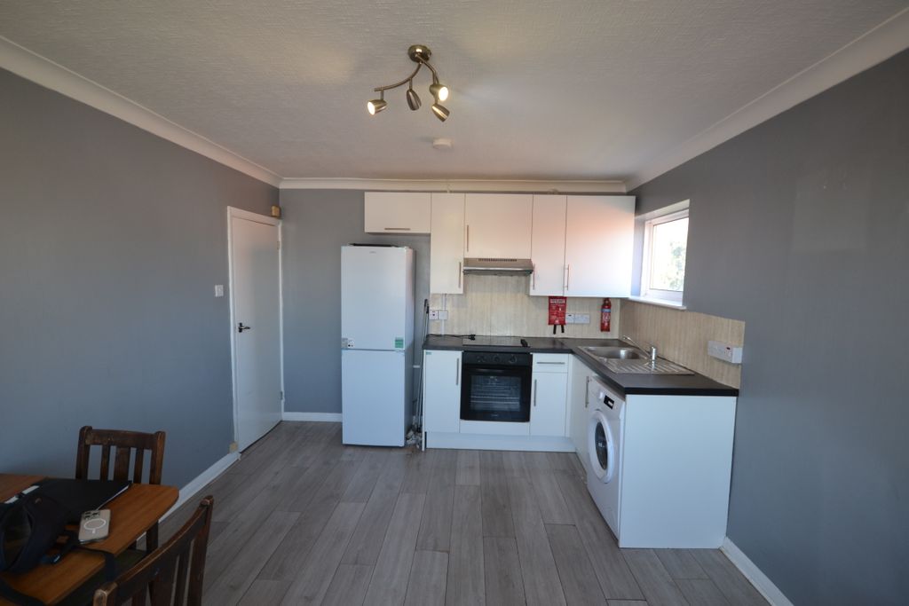 Property photo 2 of 11 Dsc_0155