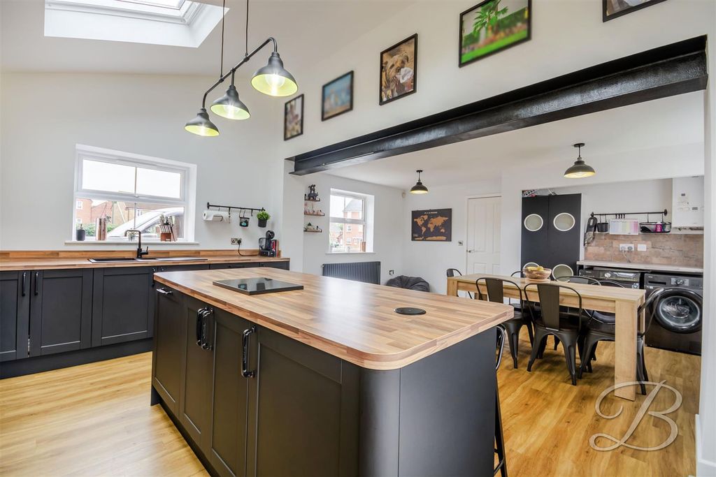 Property photo 2 of 26 Ccltd-6.Jpg