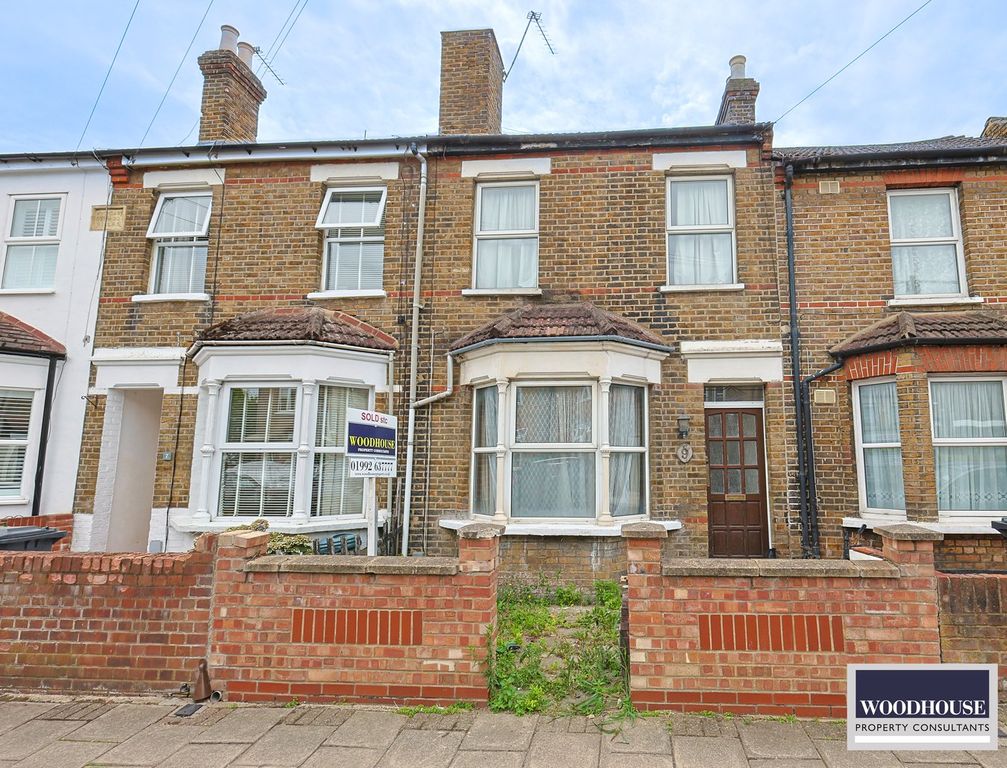 Property photo 1 of 17