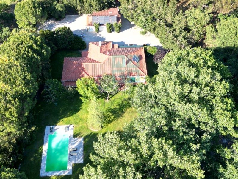 Property photo 2 of 73