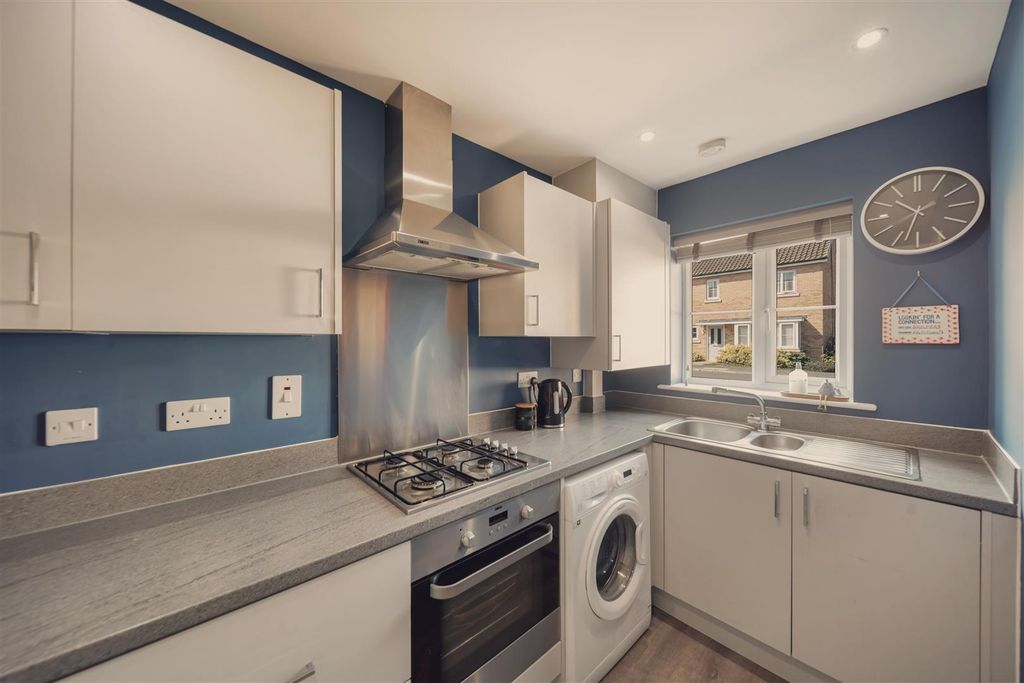 Property photo 3 of 14 Limestone Close-22.Jpg