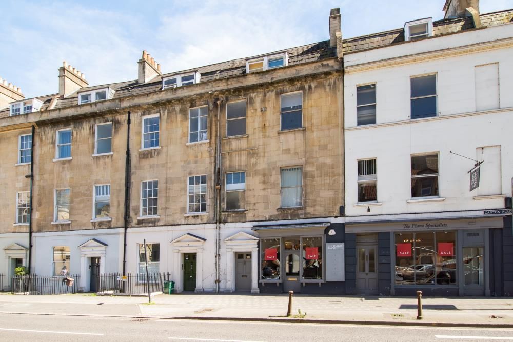 Property photo 1 of 13 Second Floor Flat 1 Walcot Terrace BA1 6Ab-1.Jpg