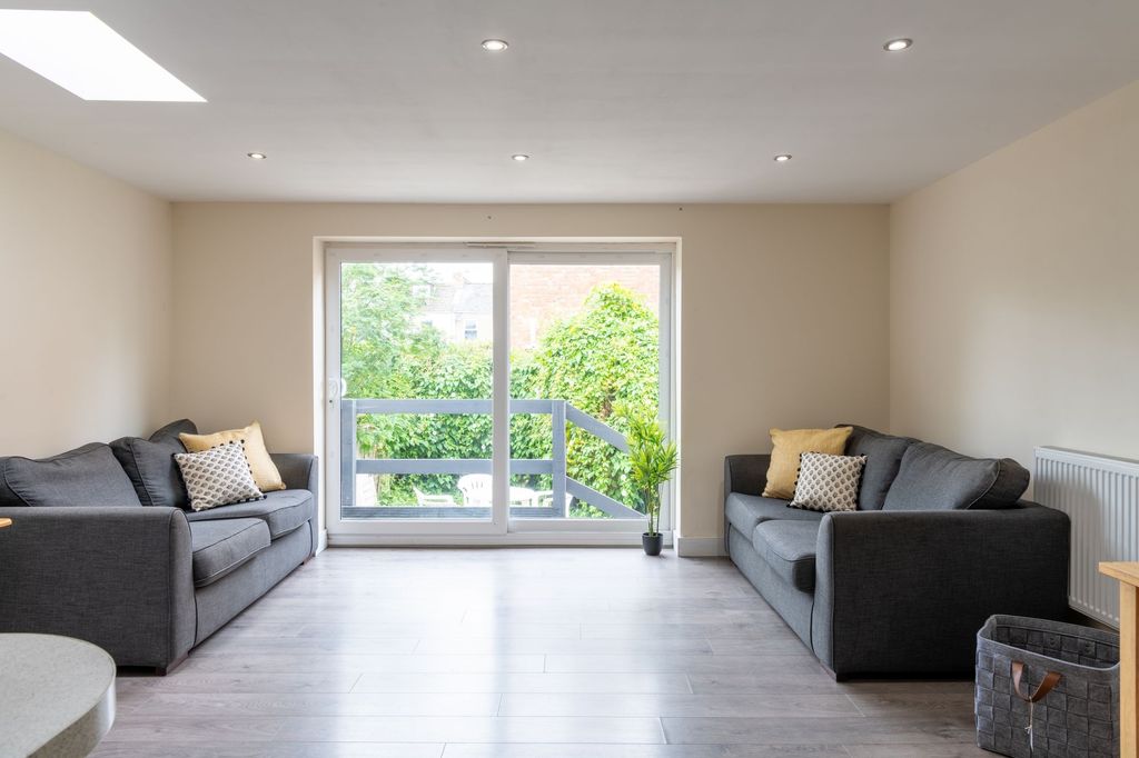 Property photo 2 of 9 Bright, Modern Living Room With Matching Grey Sofa...