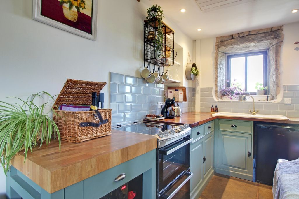 Additional image 7 of 2 bed cottage for saleThe Hideaway, Widdop Road, Hebden Bridge HX7