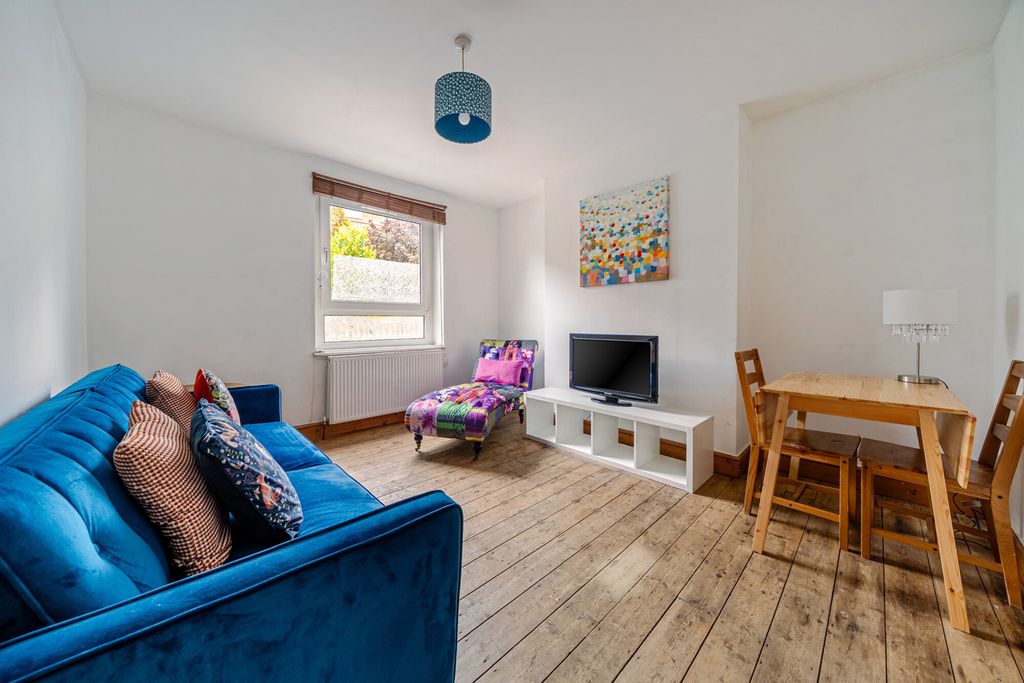 Property photo 2 of 15 1534529-5-6Ad8d2E...
