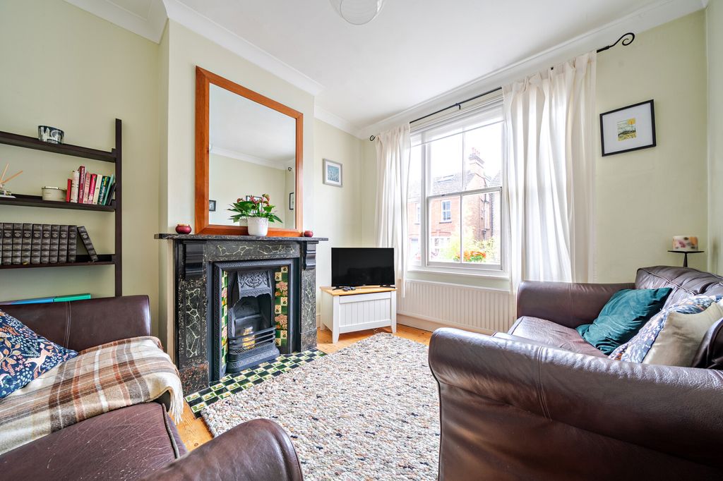 Property photo 2 of 12