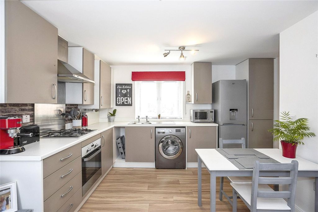 Property photo 3 of 10 Picture No. 03