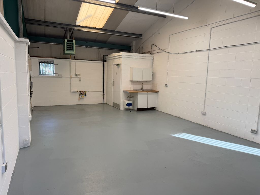 Property photo 3 of 3