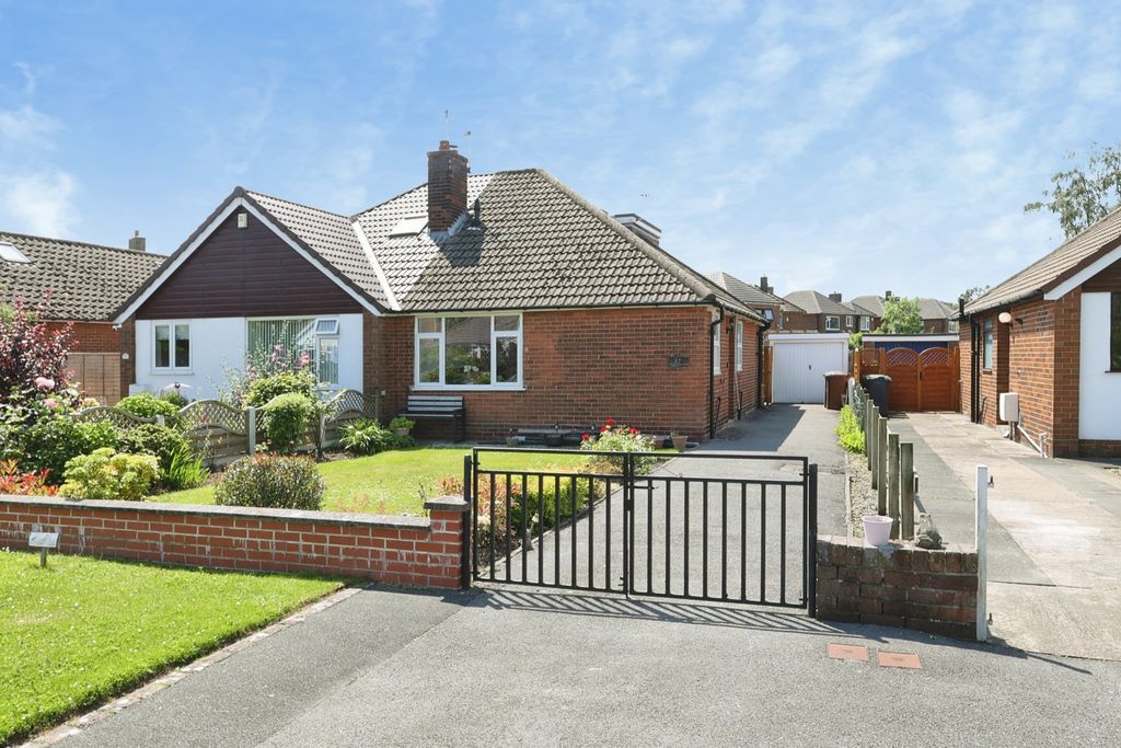 Property photo 3 of 15 Front View