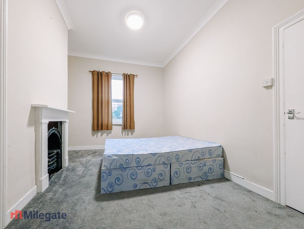 Property photo 1 of 7 Photo 1