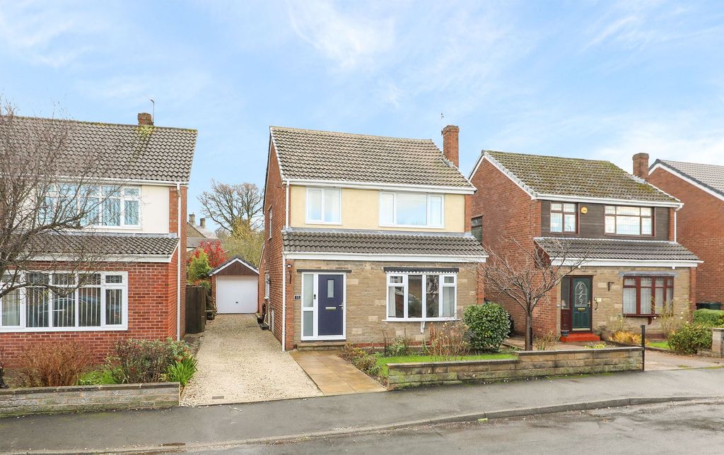 Property photo 1 of 26