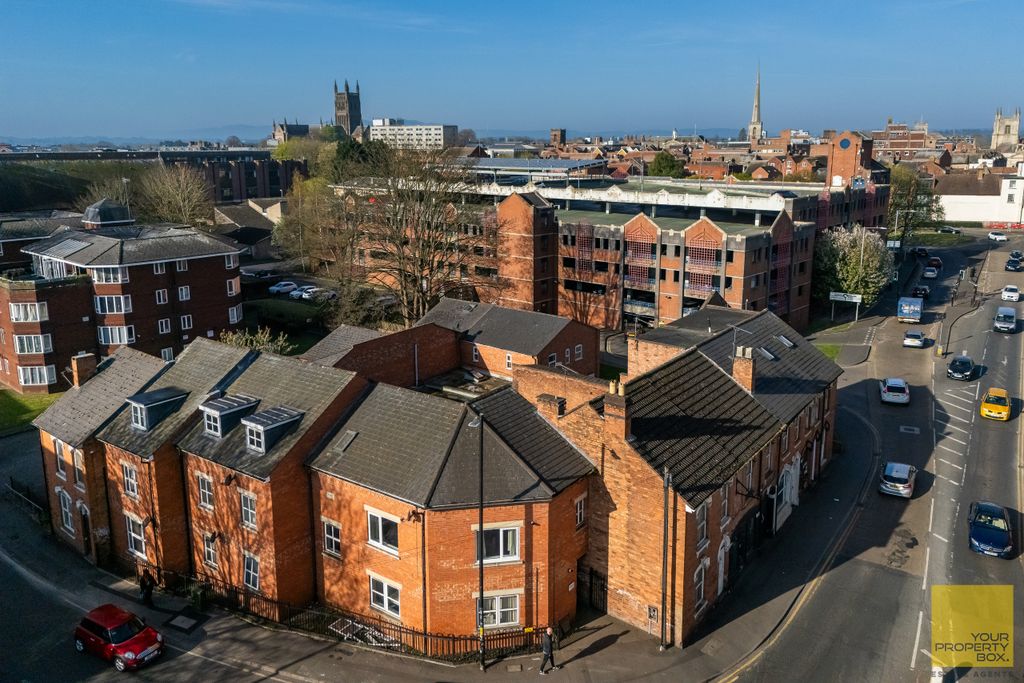 Property photo 1 of 13 0065Flat 3 50 George Street