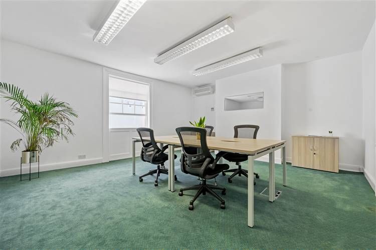 Property photo 2 of 3
