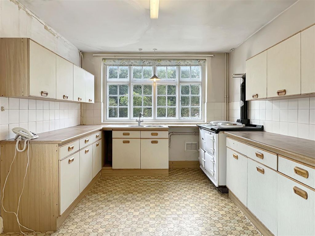 Property photo 3 of 32 Img (20).Jpg