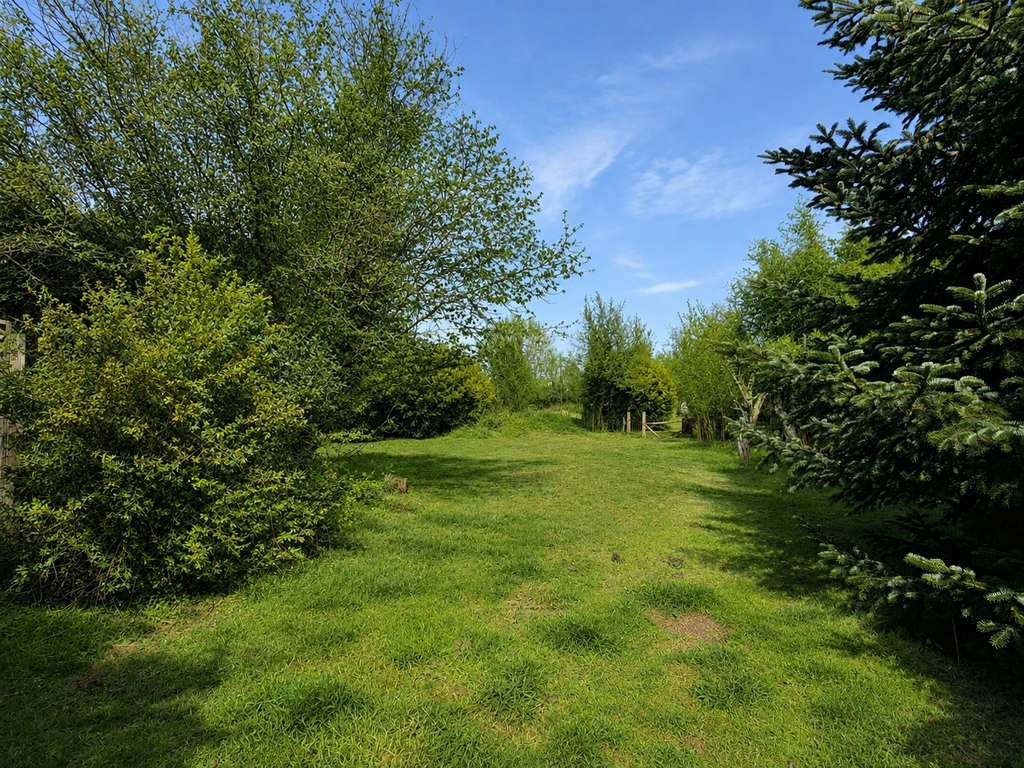 Property photo 3 of 17 Photograph