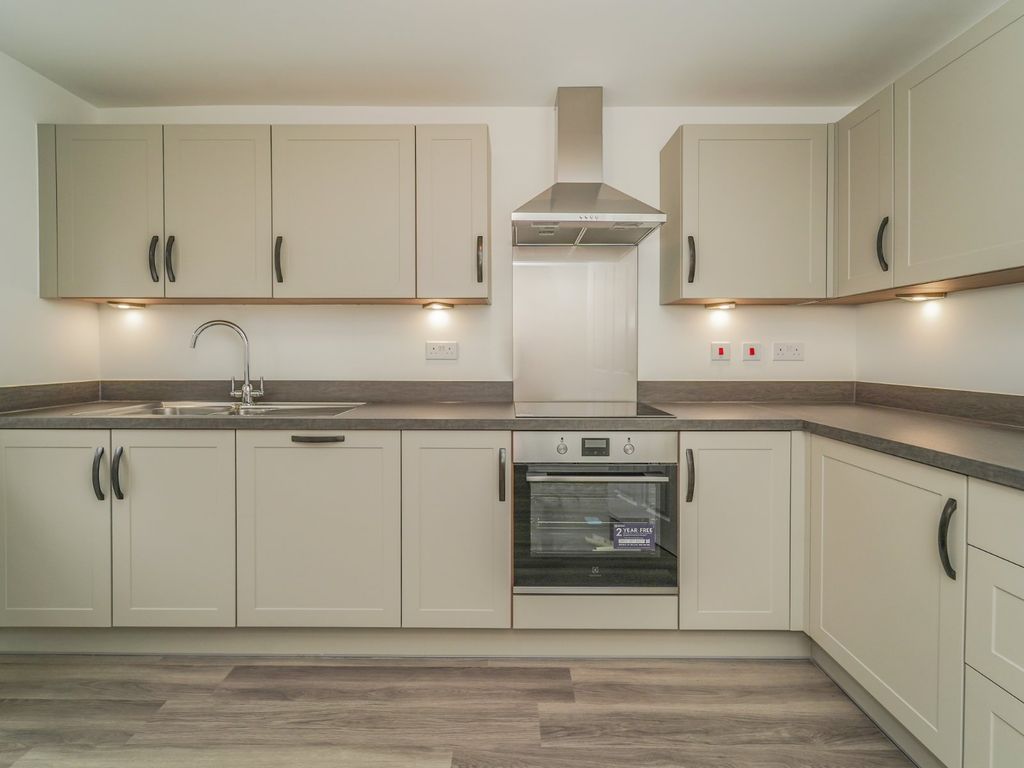 Property photo 3 of 16 Picture No. 15