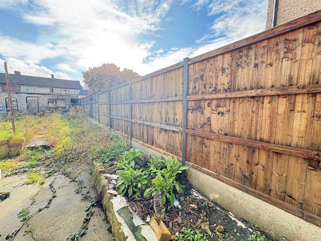 Property photo 2 of 17 Photo-2026-02-06-12-30-31 (7).Jpg