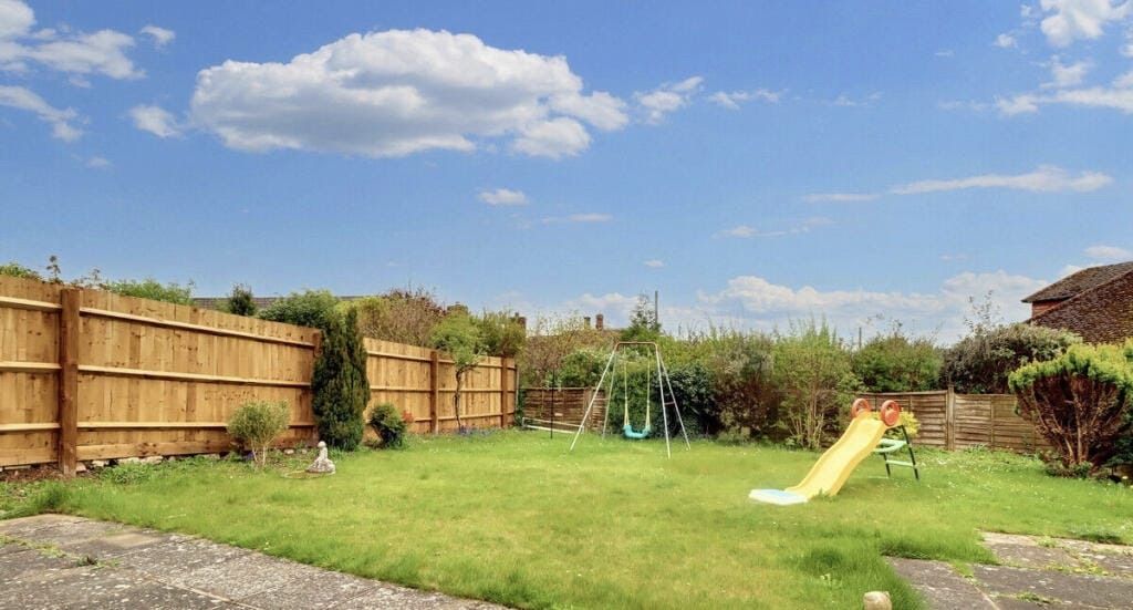 Property photo 2 of 10