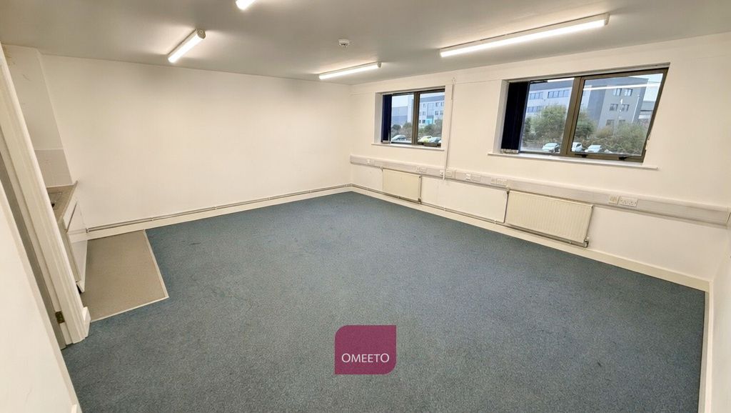 Property photo 2 of 6 Office To Let