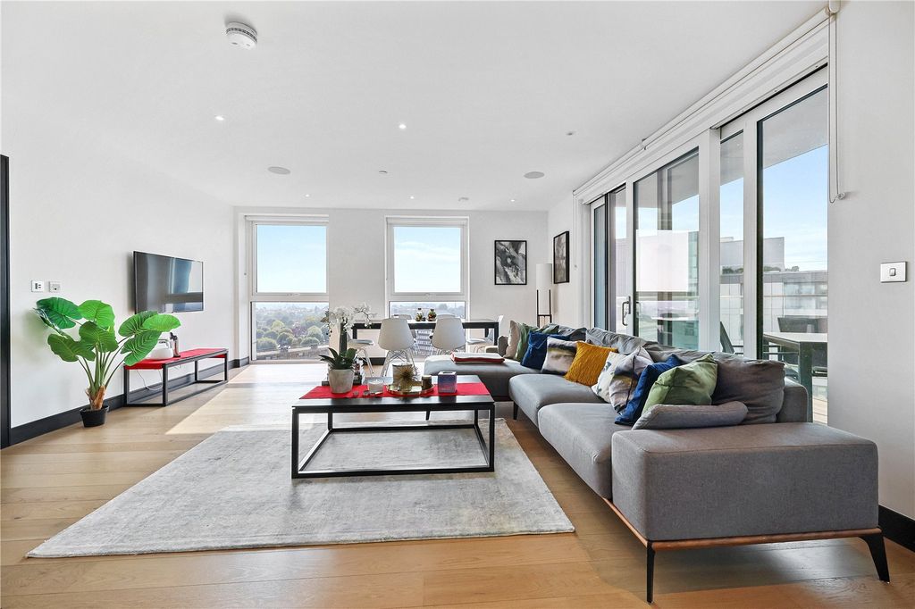 Property photo 1 of 16 Picture No. 02