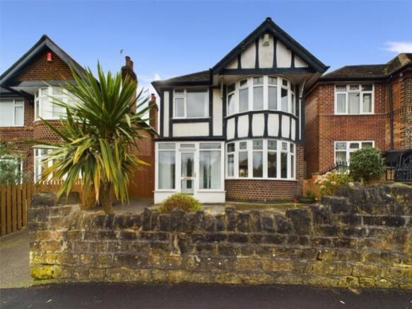 Property photo 1 of 13 112579_Qbe230052_L_Img_00_0000_Max_656x437