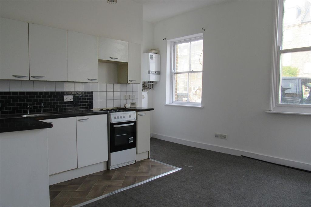 Property photo 3 of 11 Img_4960.Jpg