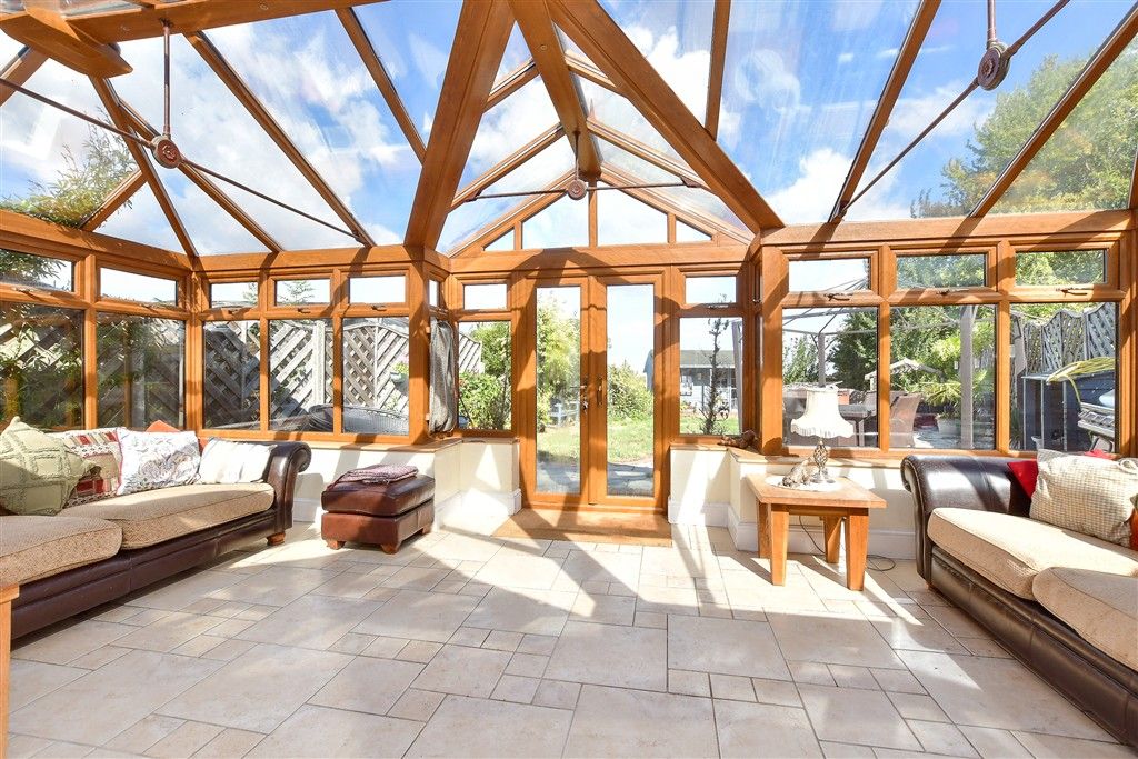 Property photo 2 of 16 Conservatory Area