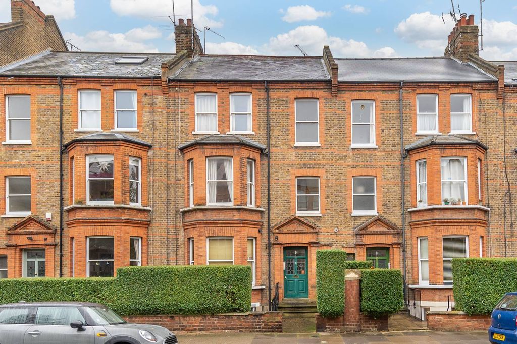 Property photo 1 of 7