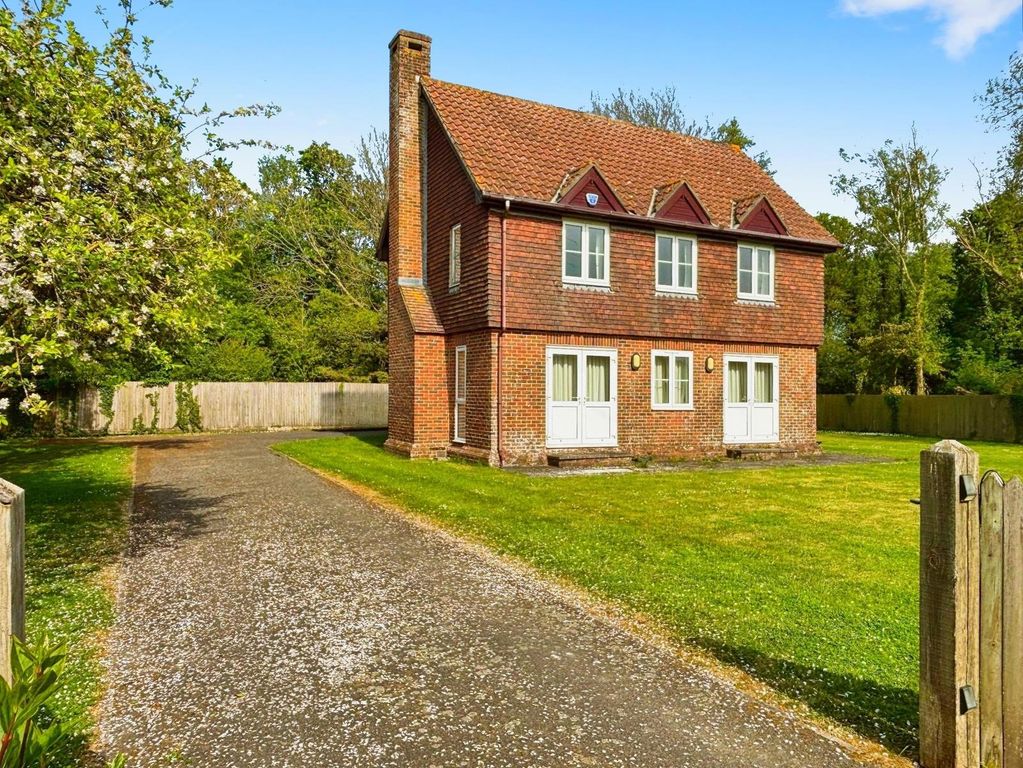 Property photo 1 of 18 Pbox-Img.Jpg