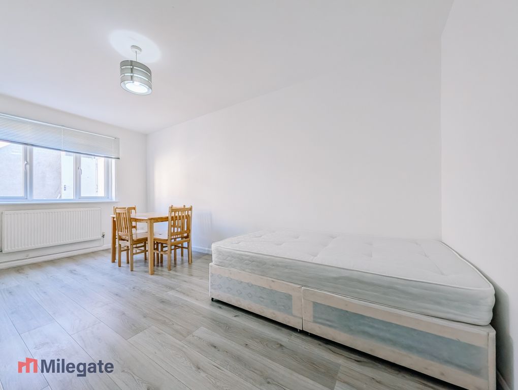 Property photo 3 of 5 Photo 3